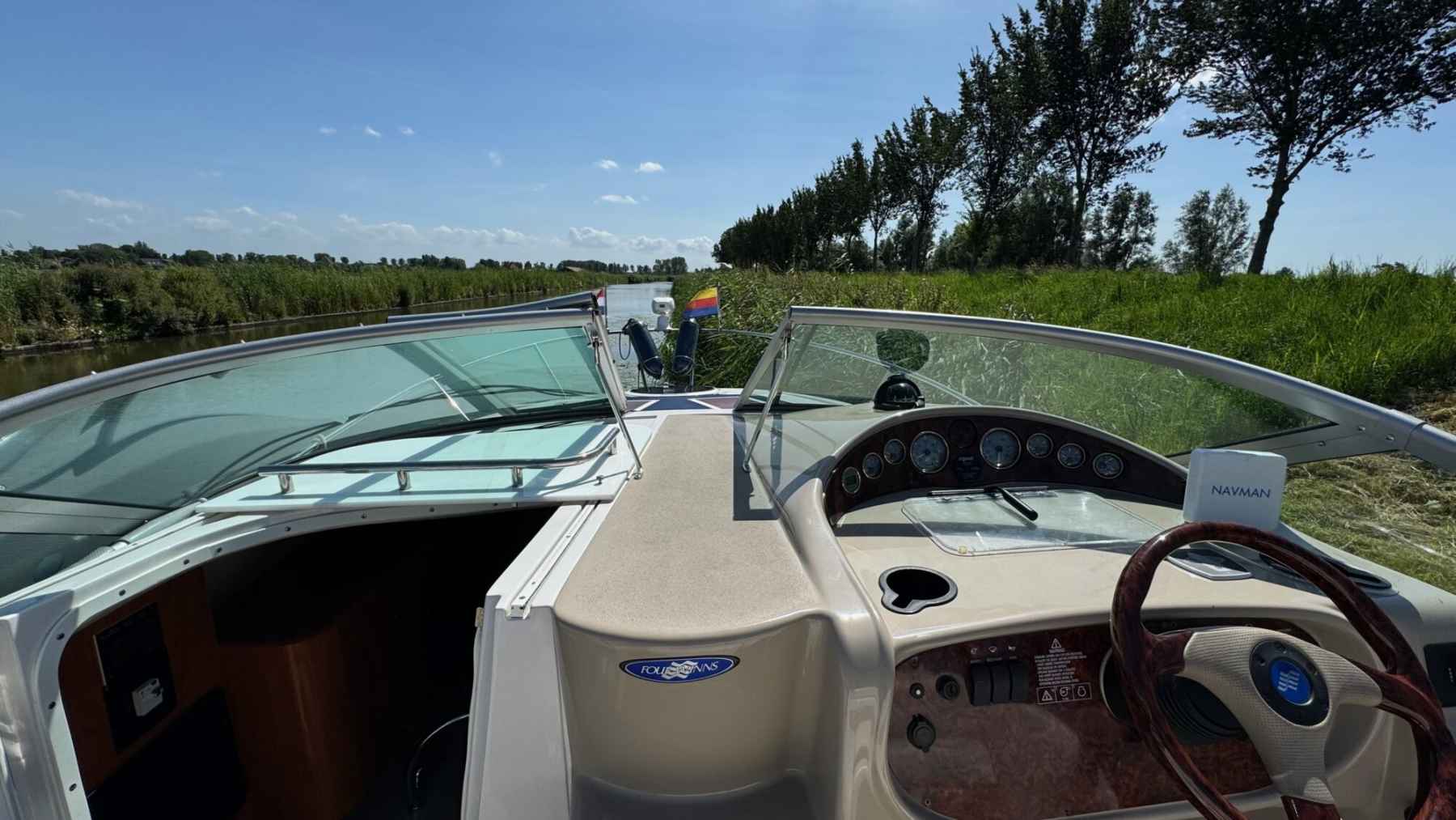 Motorboot Four Winns 248 Vista
