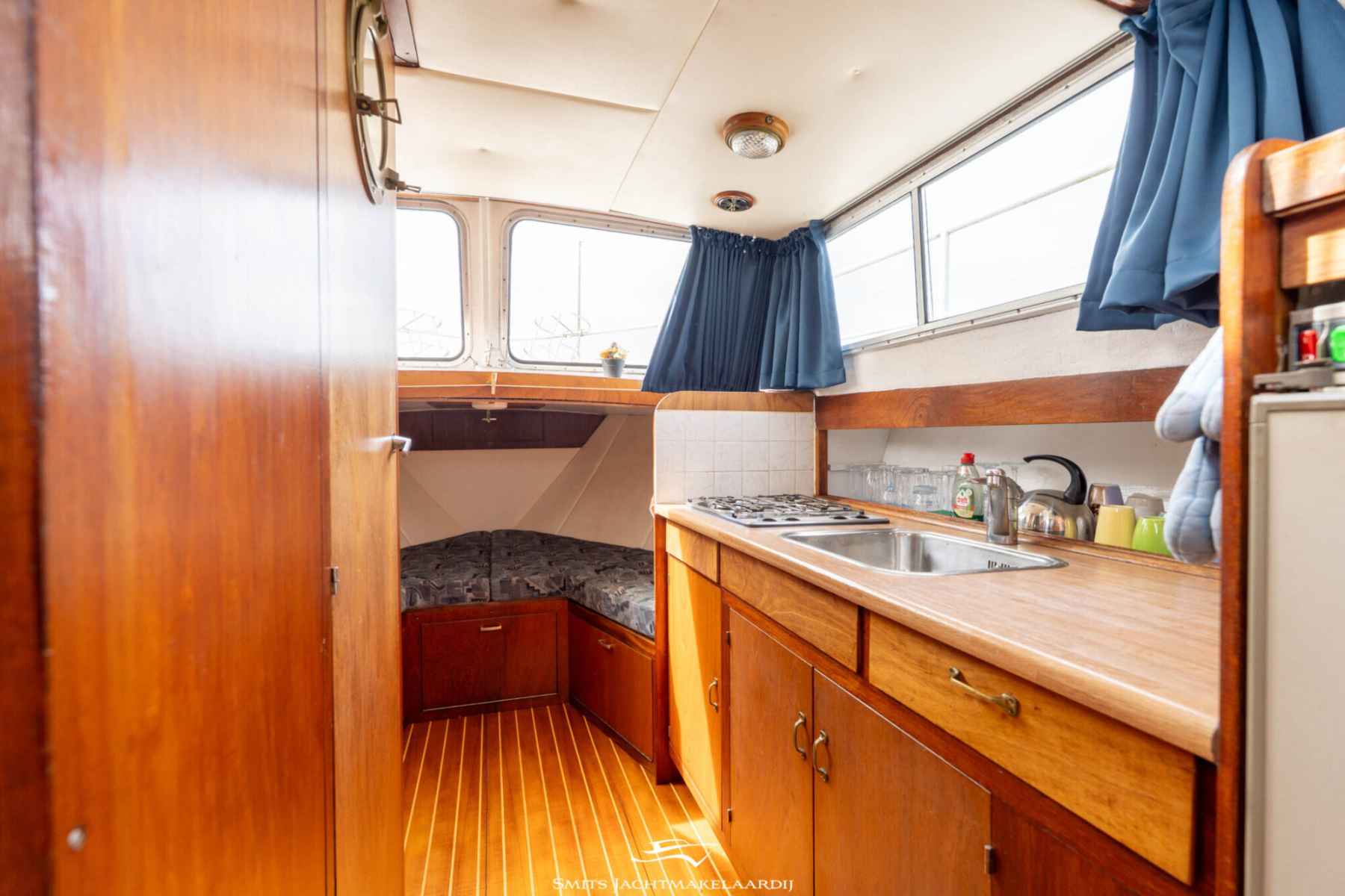 Motorboot Target Saloon 11.00 AK Cabrio