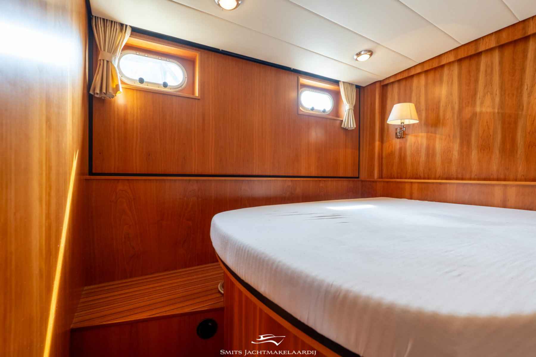 Motorboot Linssen Grand Sturdy 43.9 AC