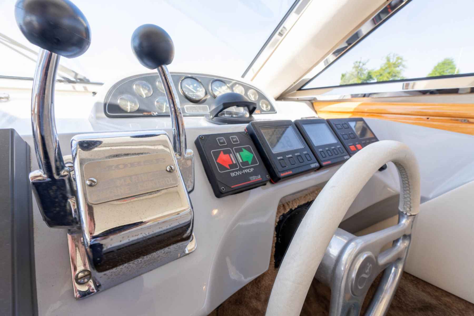 Motorboot Sealine Statesmen 450