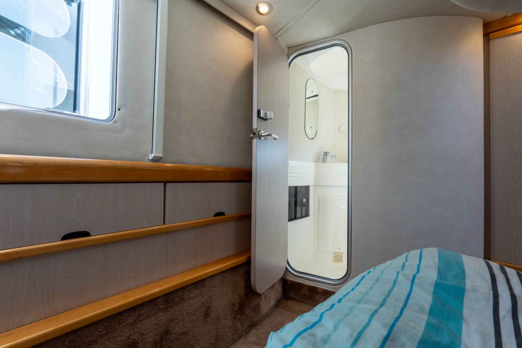 Motorboot Sealine Statesmen 450