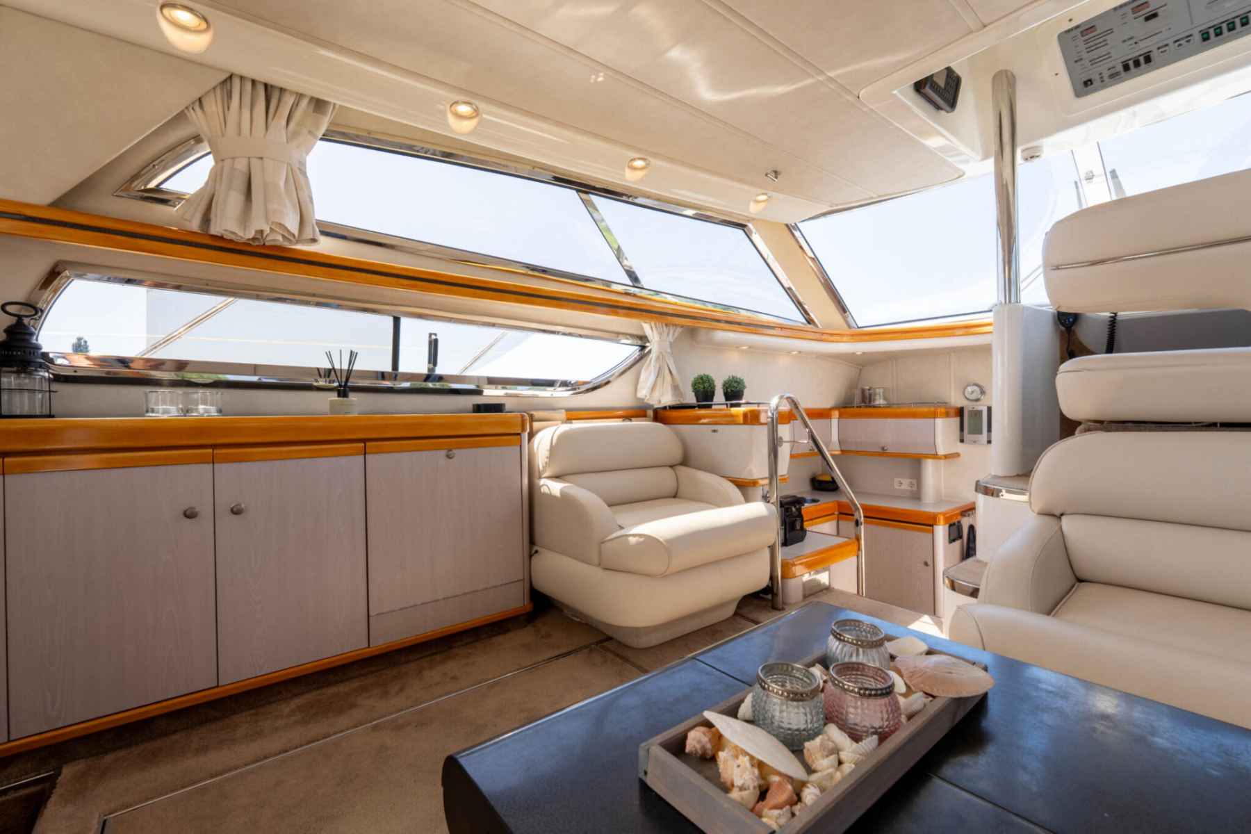 Motorboot Sealine Statesmen 450