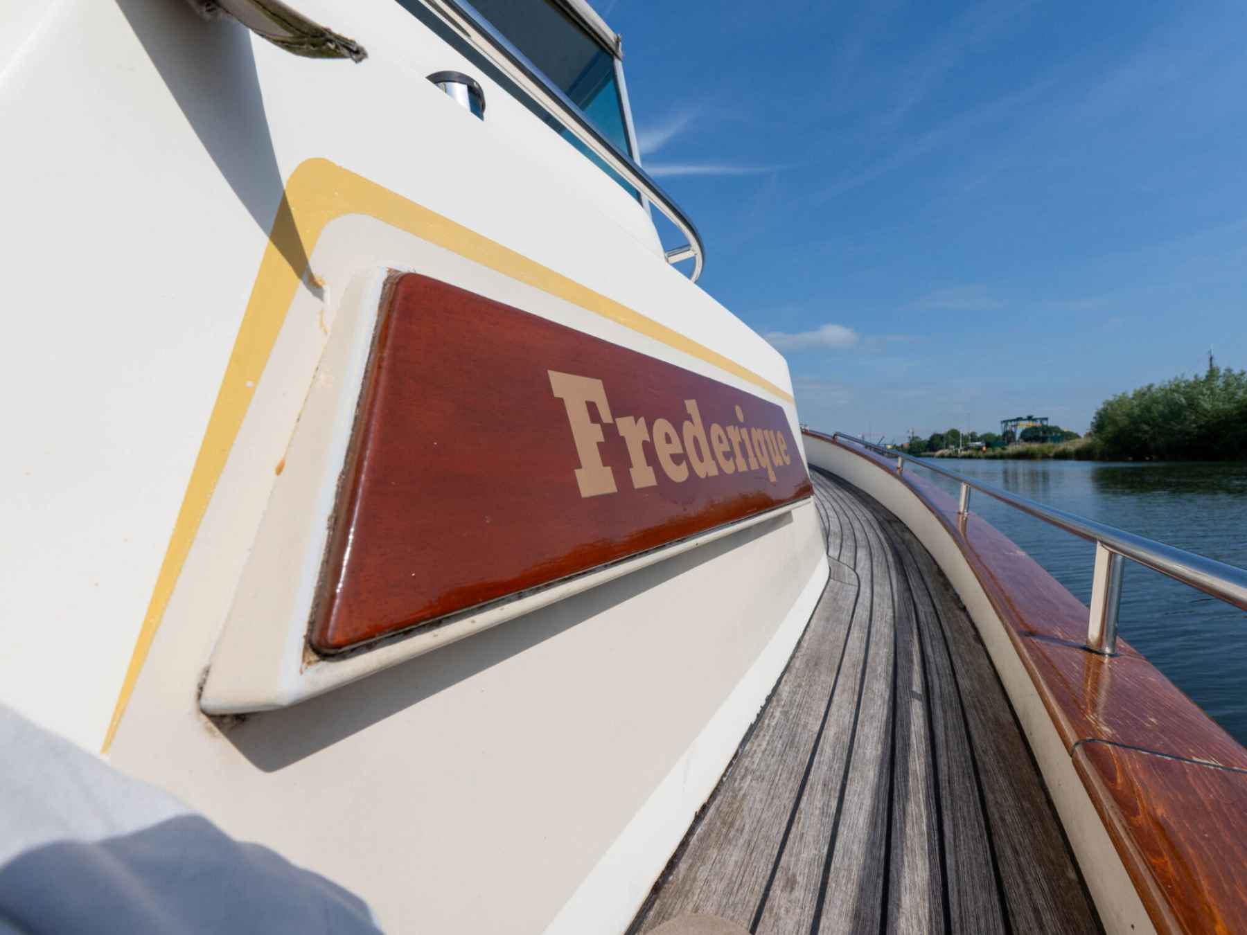 Motorboot Makma 900 Cabin