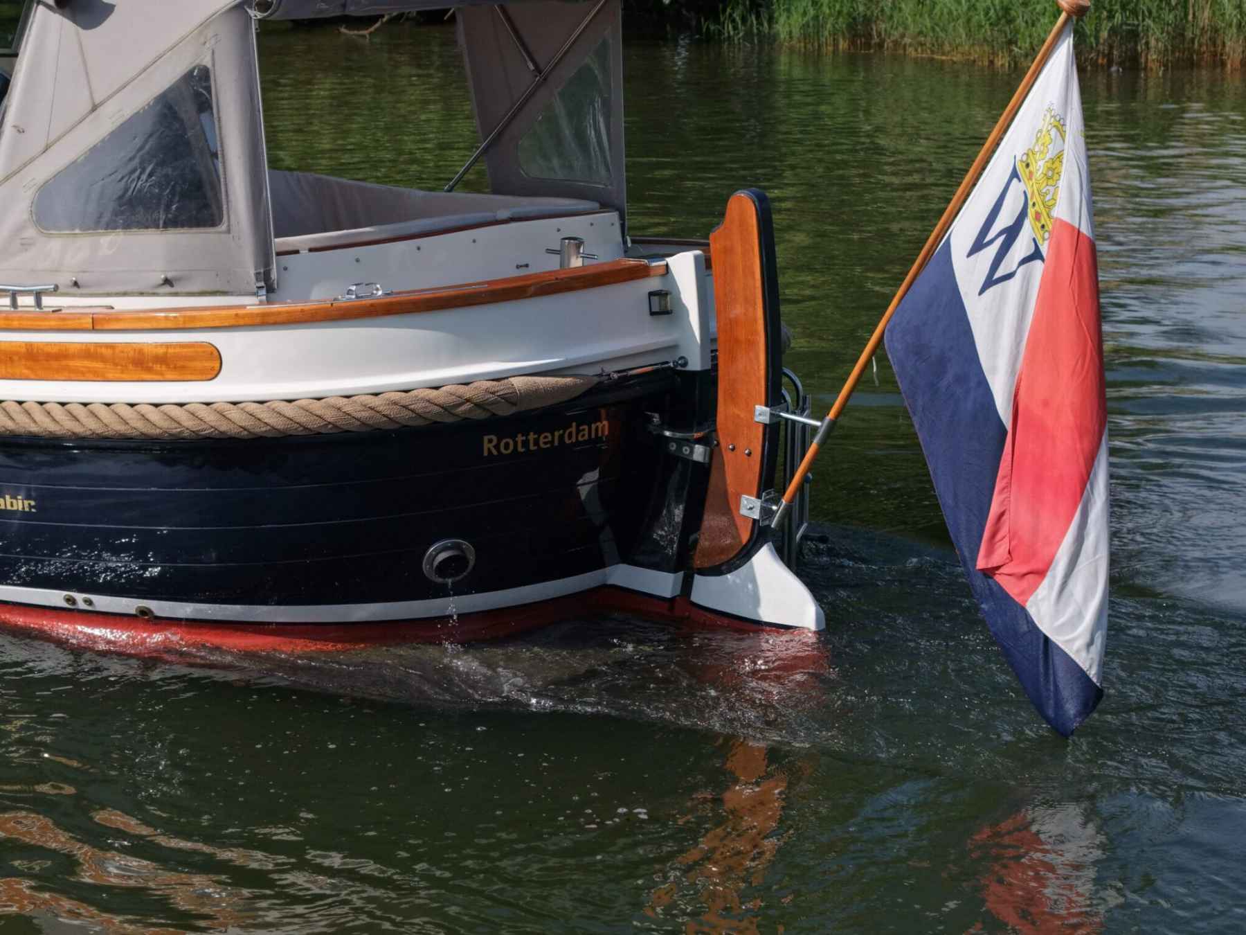 Motorboot Makma 900 Cabin