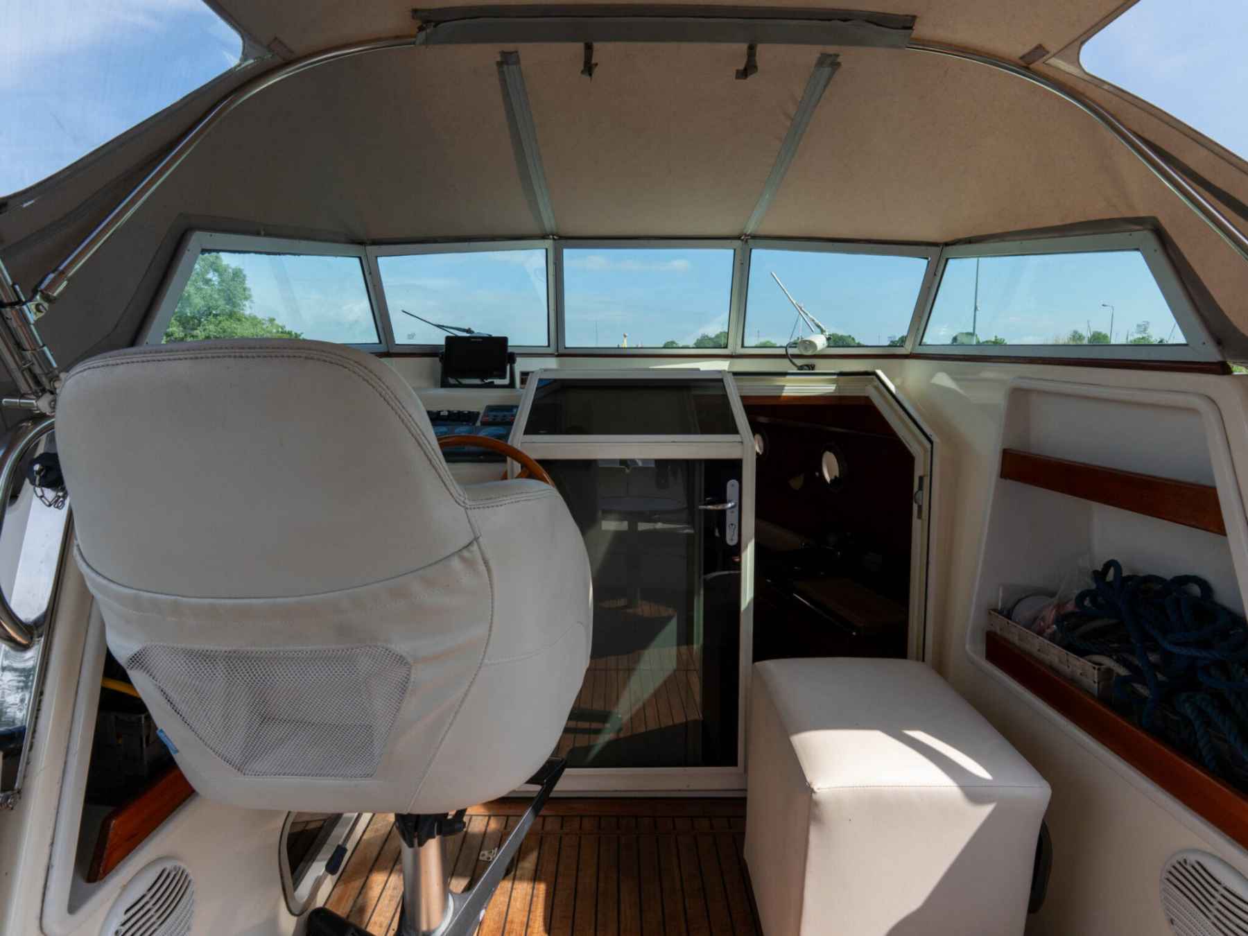 Motorboot Makma 900 Cabin