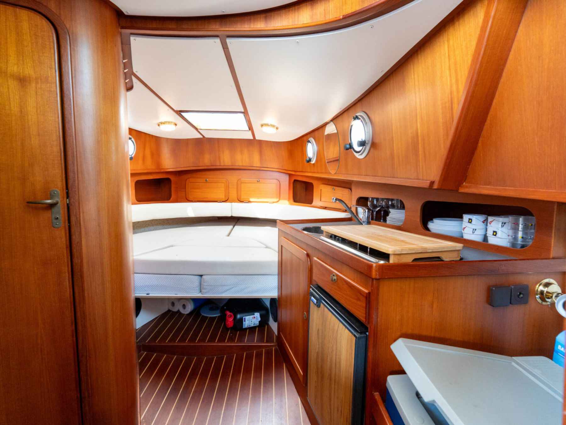 Motorboot Makma 900 Cabin