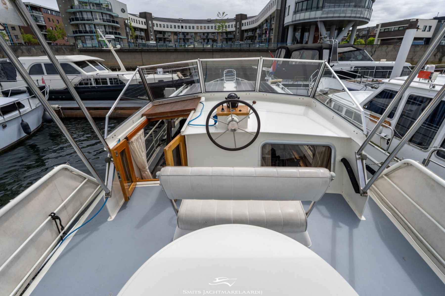 Motorboot Waterman Kruiser 12.50 AK Cabrio