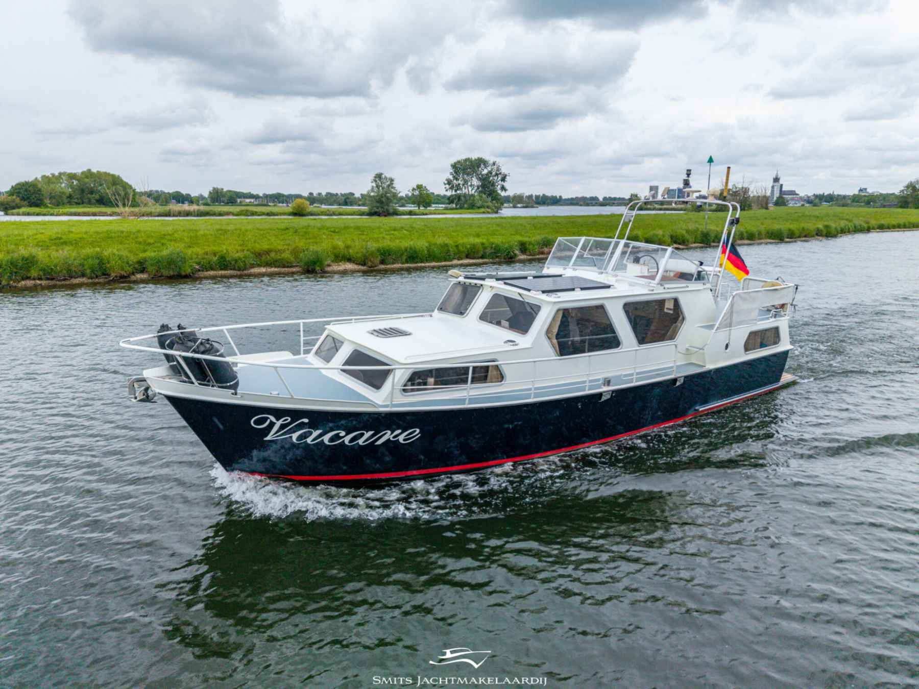 Motorboot Waterman Kruiser 12.50 AK Cabrio