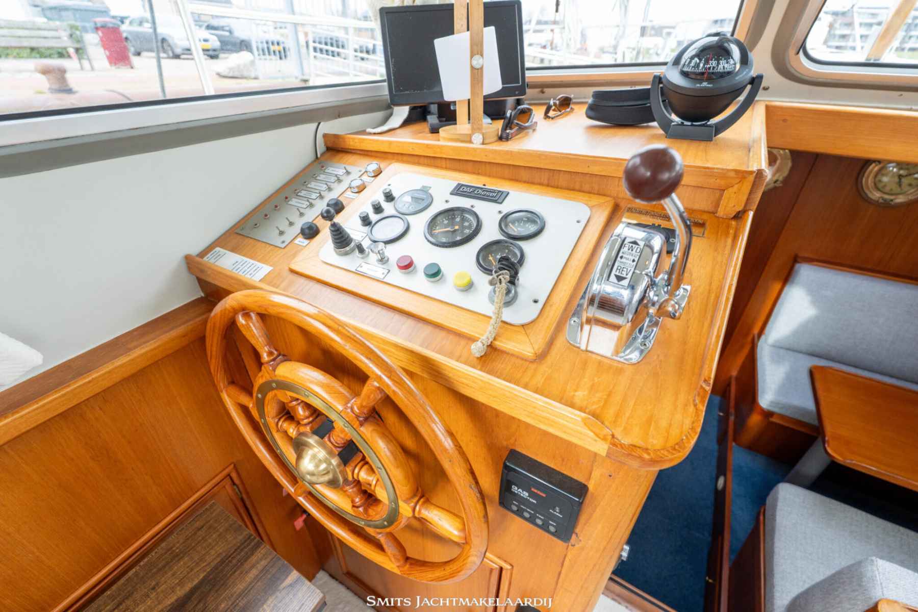 Motorboot Stevens Columbus Bakdekkruiser 10.70 AK Cabrio