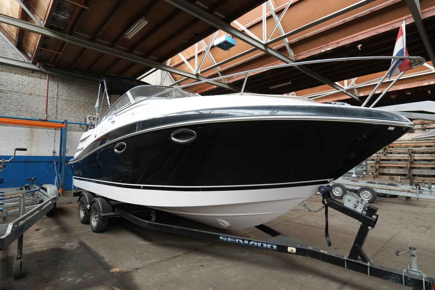 Motorboot Four Winns 258 Vista