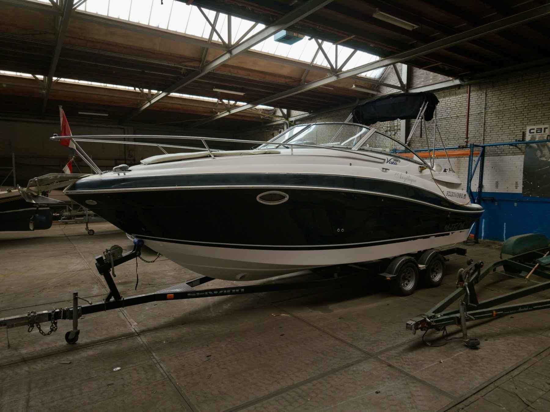 Motorboot Four Winns 258 Vista