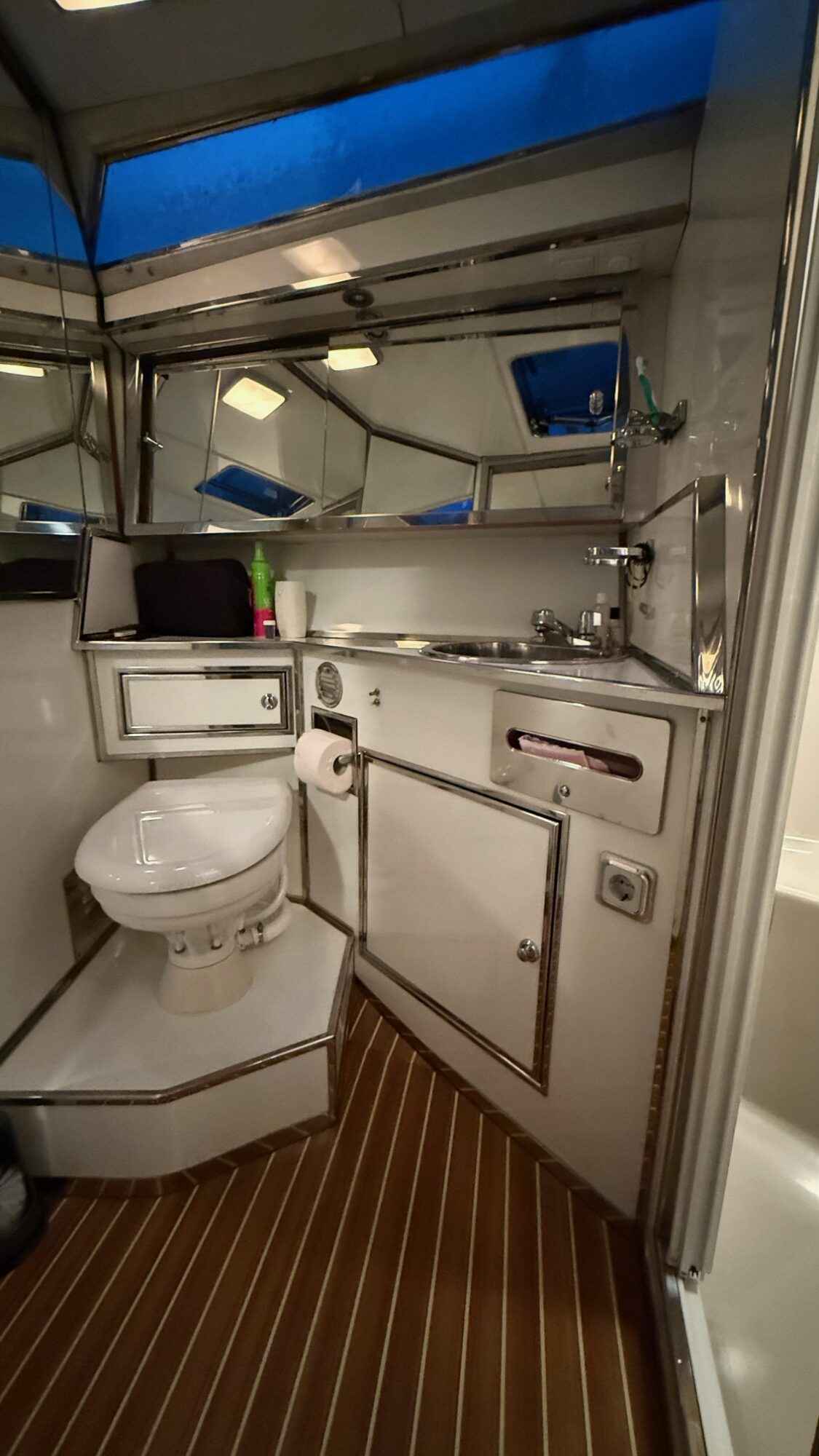 Motorboot Sea Ray 400 Express Cruiser