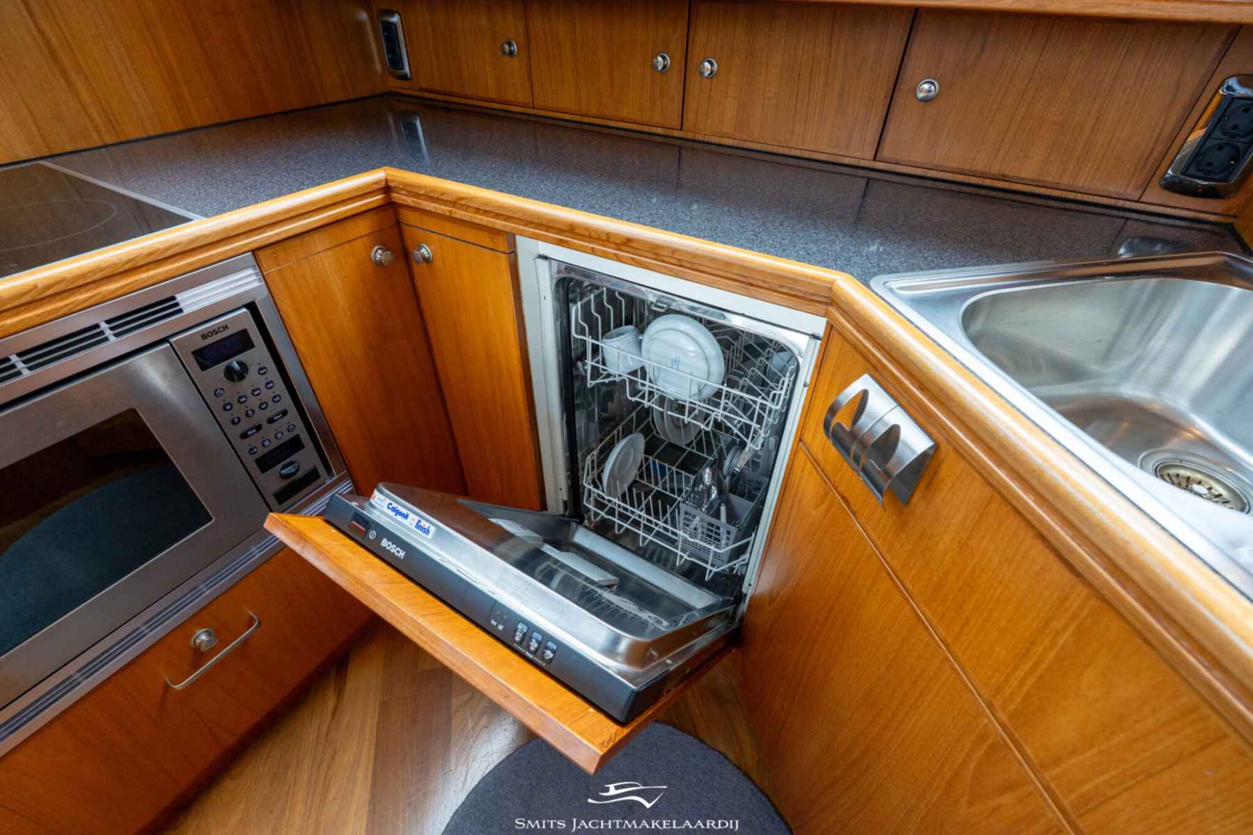 Motorboot Van der Valk Valk Continental 15.50 Cabrio