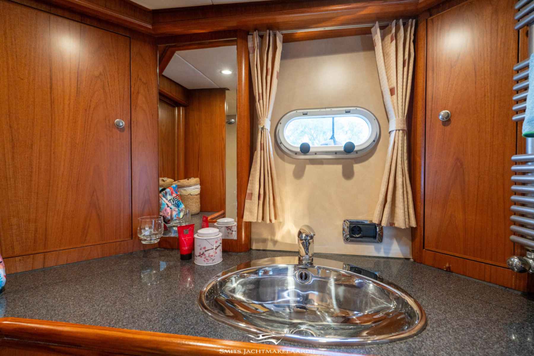Motorboot Van der Valk Valk Continental 15.50 Cabrio