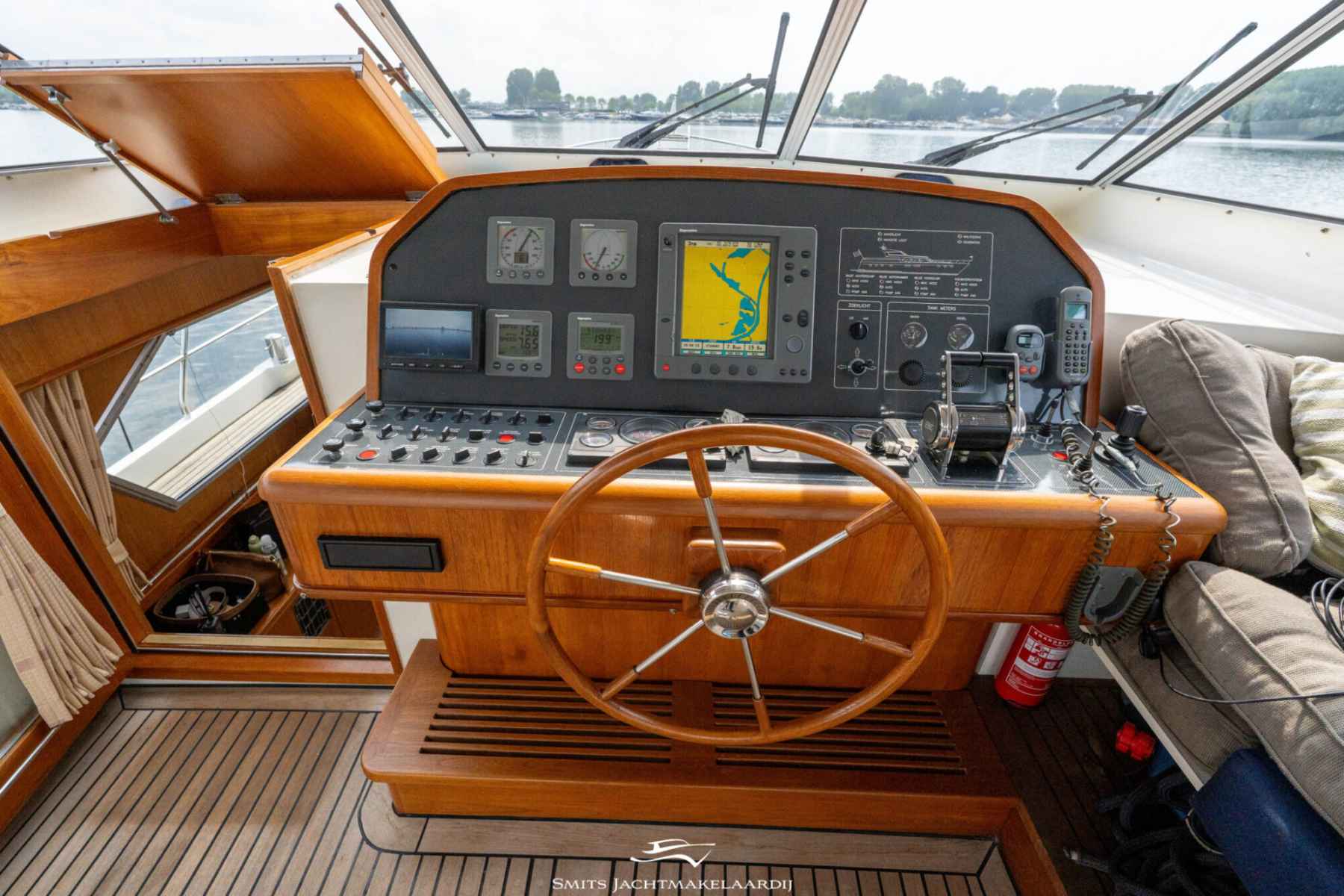 Motorboot Van der Valk Valk Continental 15.50 Cabrio
