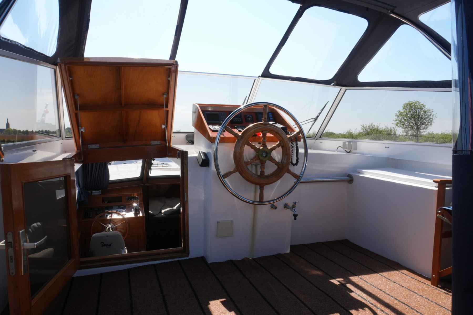 Motorboot Valkkruiser 12.50 AK Cabrio