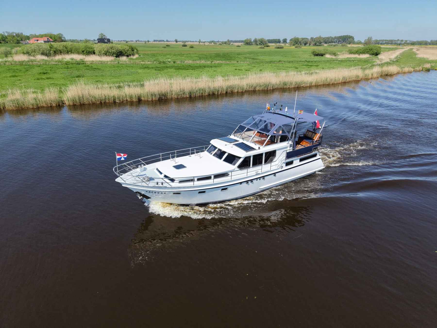 Motorboot Valkkruiser 12.50 AK Cabrio