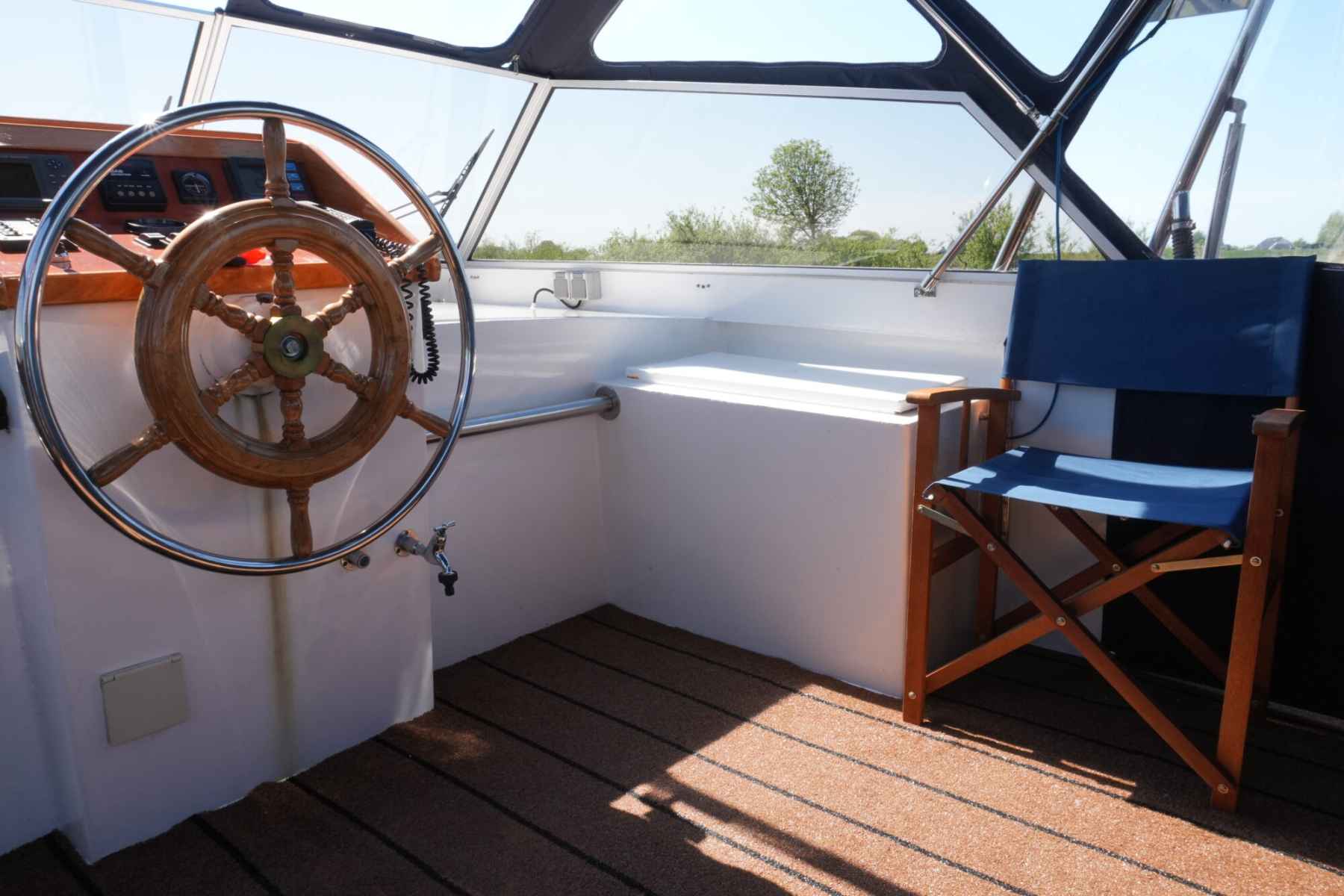Motorboot Valkkruiser 12.50 AK Cabrio
