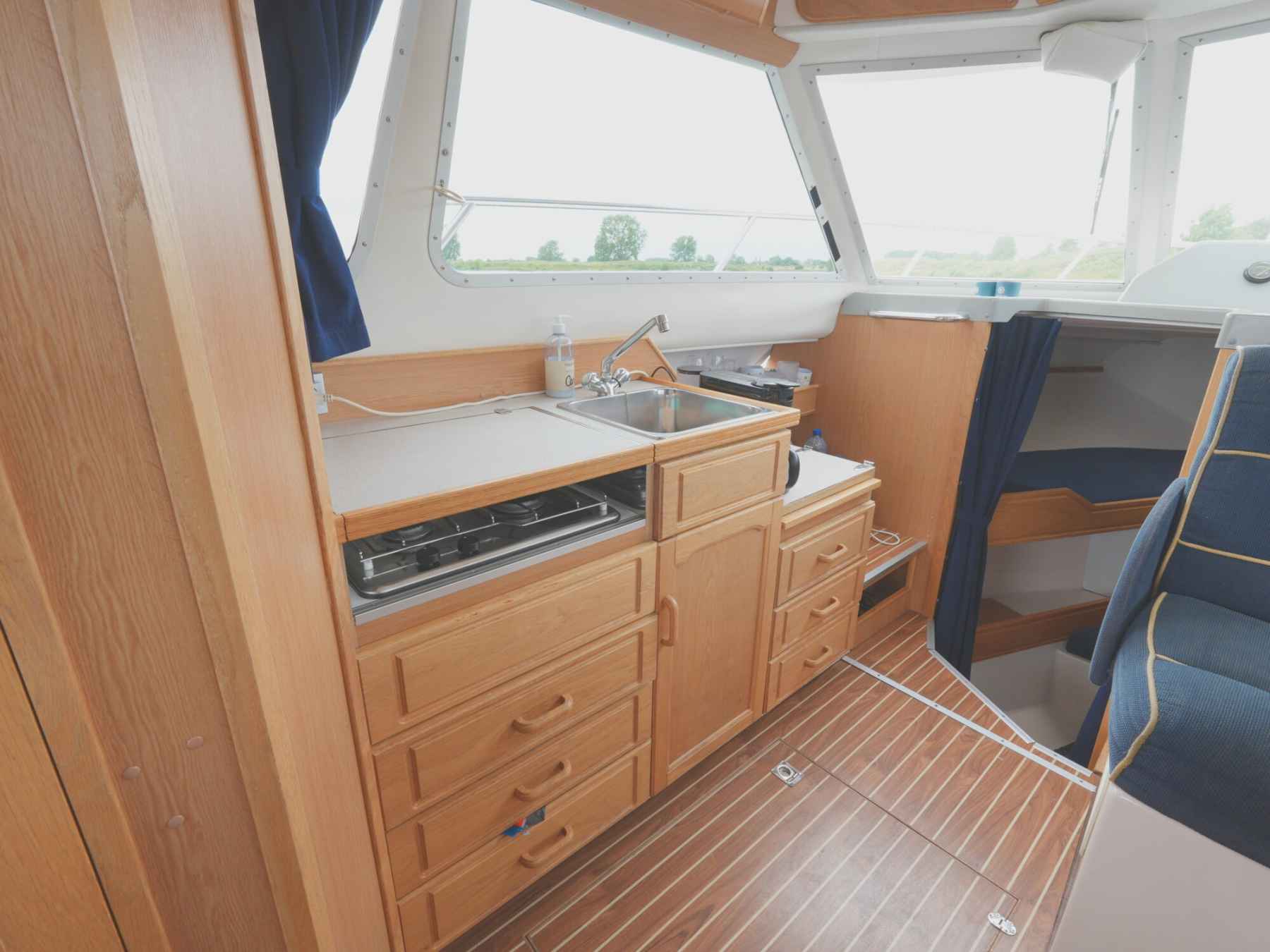 Motorboot NB Marine 8700