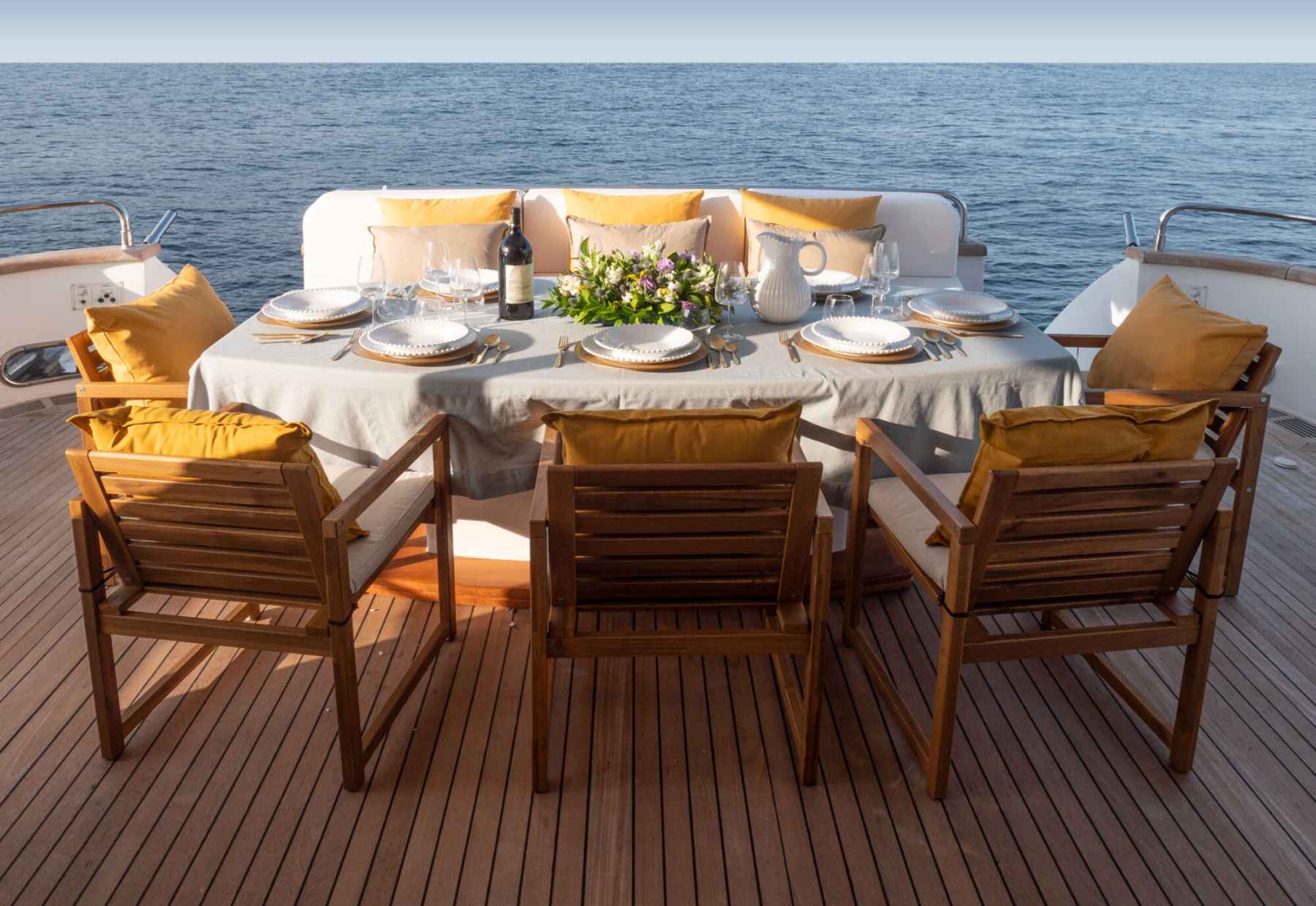 Motorboot Falcon 100
