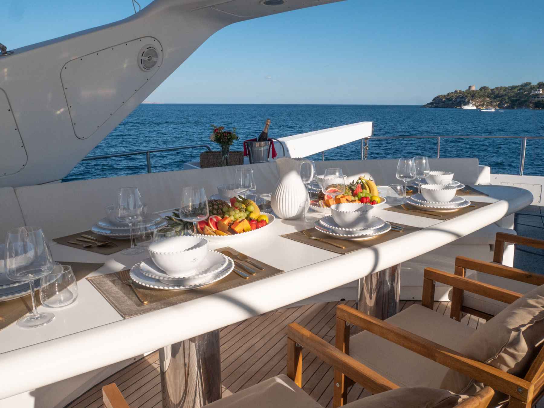 Motorboot Falcon 100