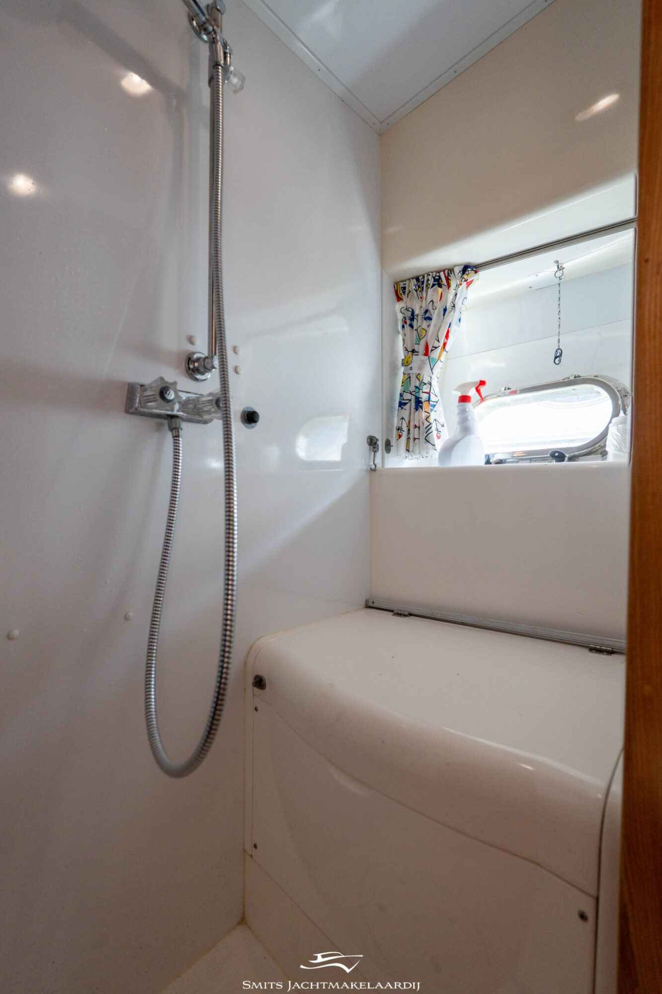 Motorboot Astor 37 Flybridge