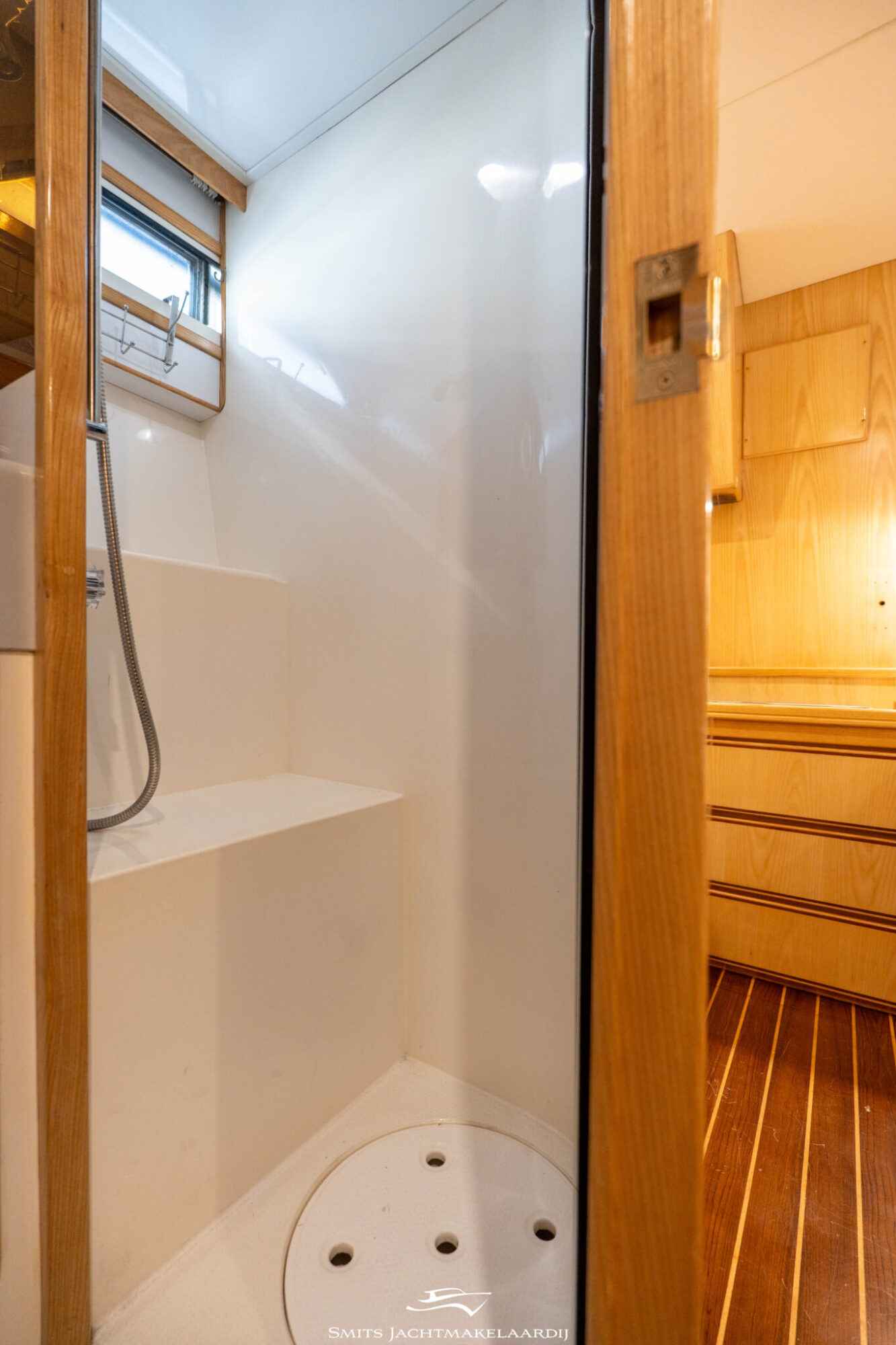 Motorboot Astor 37 Flybridge