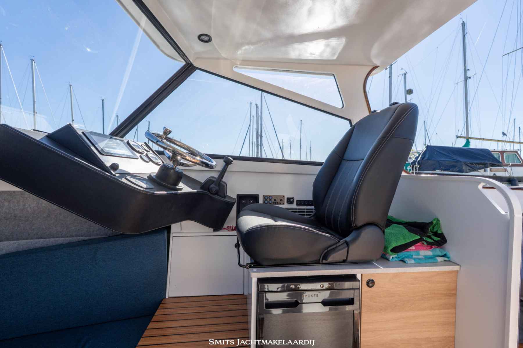 Motorboot Bertram 25