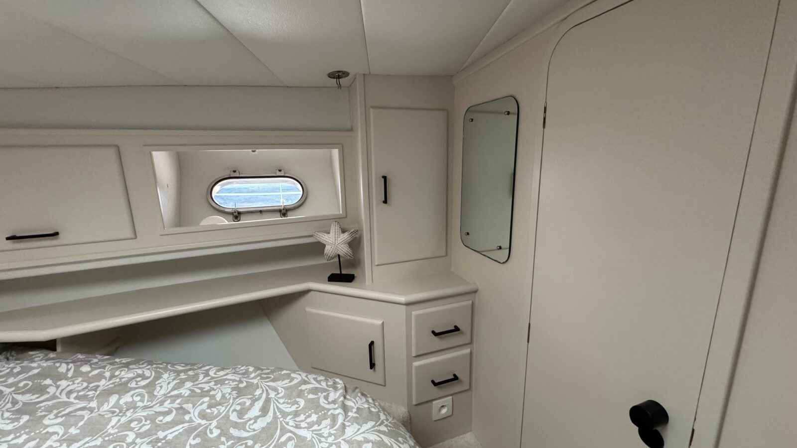 Motorboot Fairline 43 Flybridge