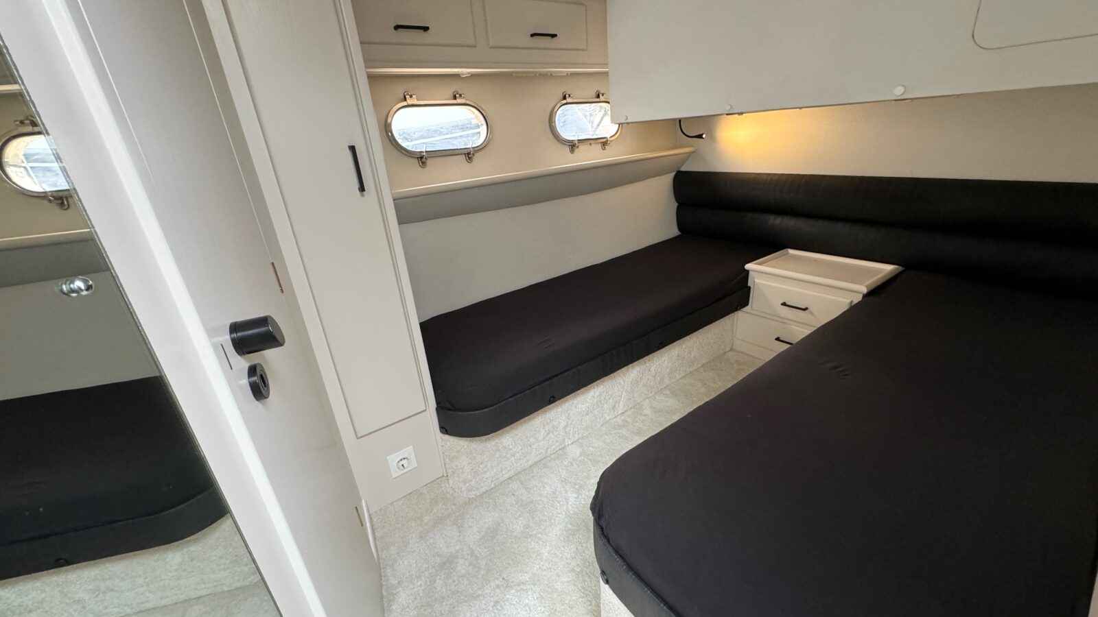 Motorboot Fairline 43 Flybridge