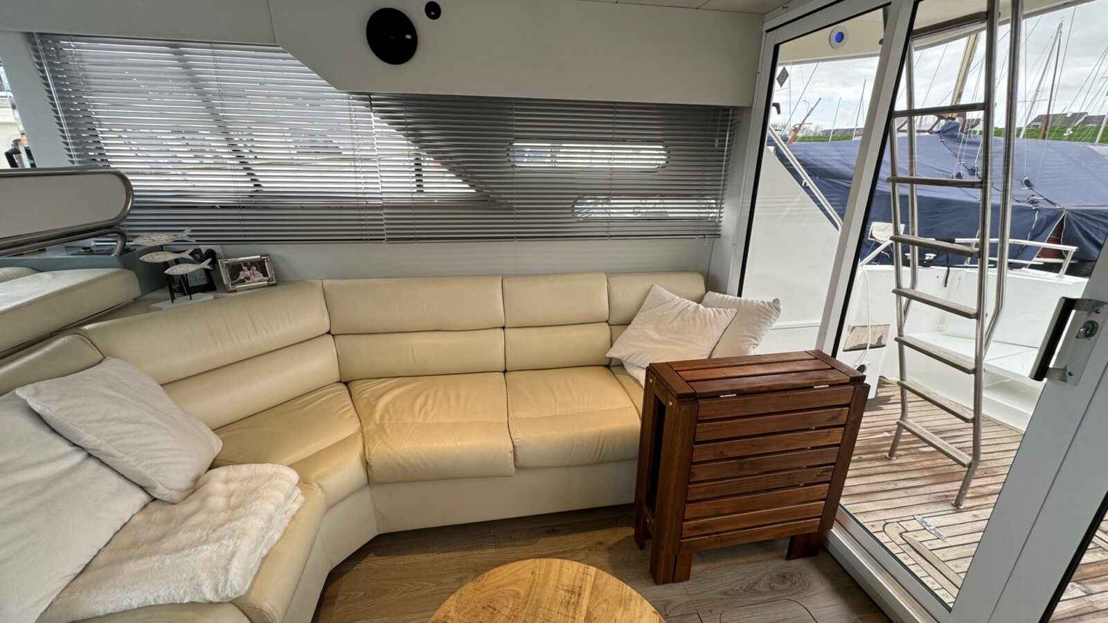 Motorboot Fairline 43 Flybridge