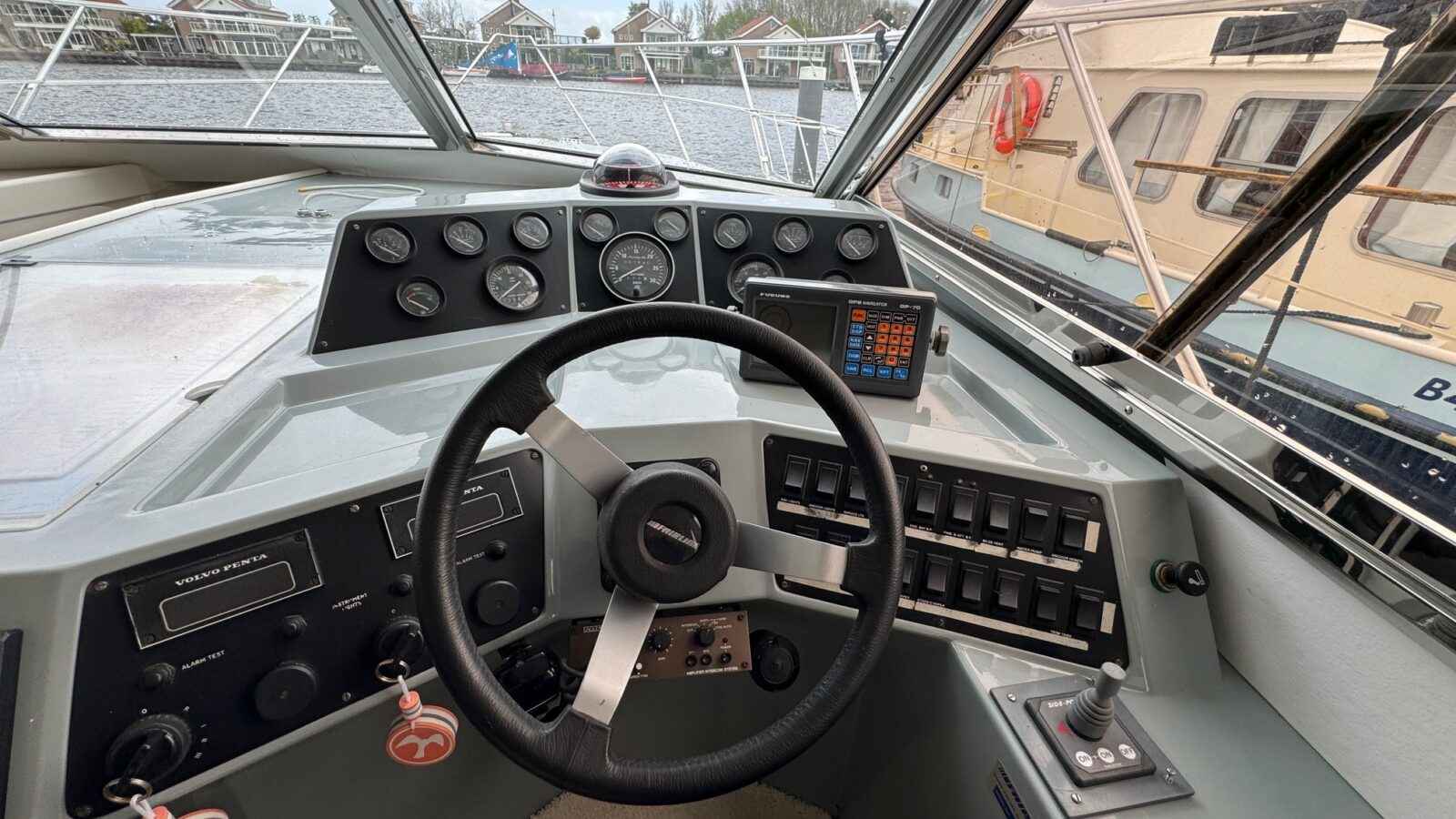 Motorboot Fairline 43 Flybridge