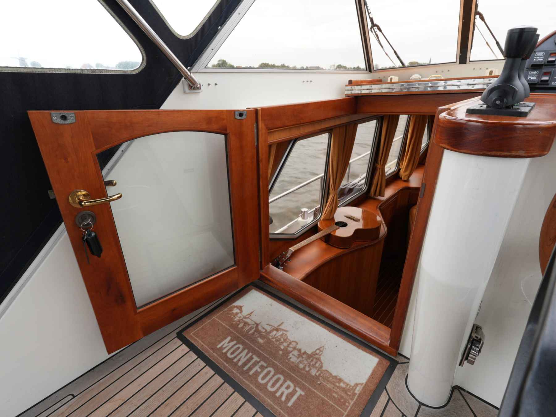 Motorboot Holterman Kotter 46 AK Cabrio Stabilizers