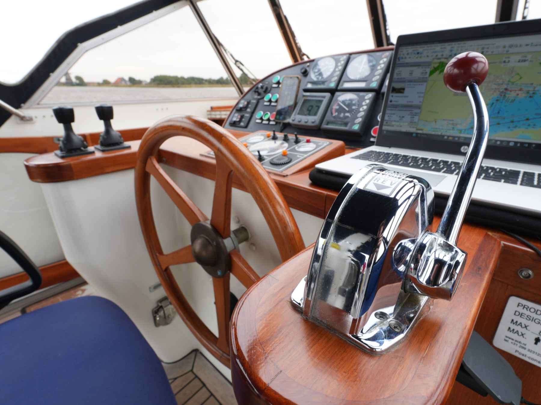 Motorboot Holterman Kotter 46 Stabilizers