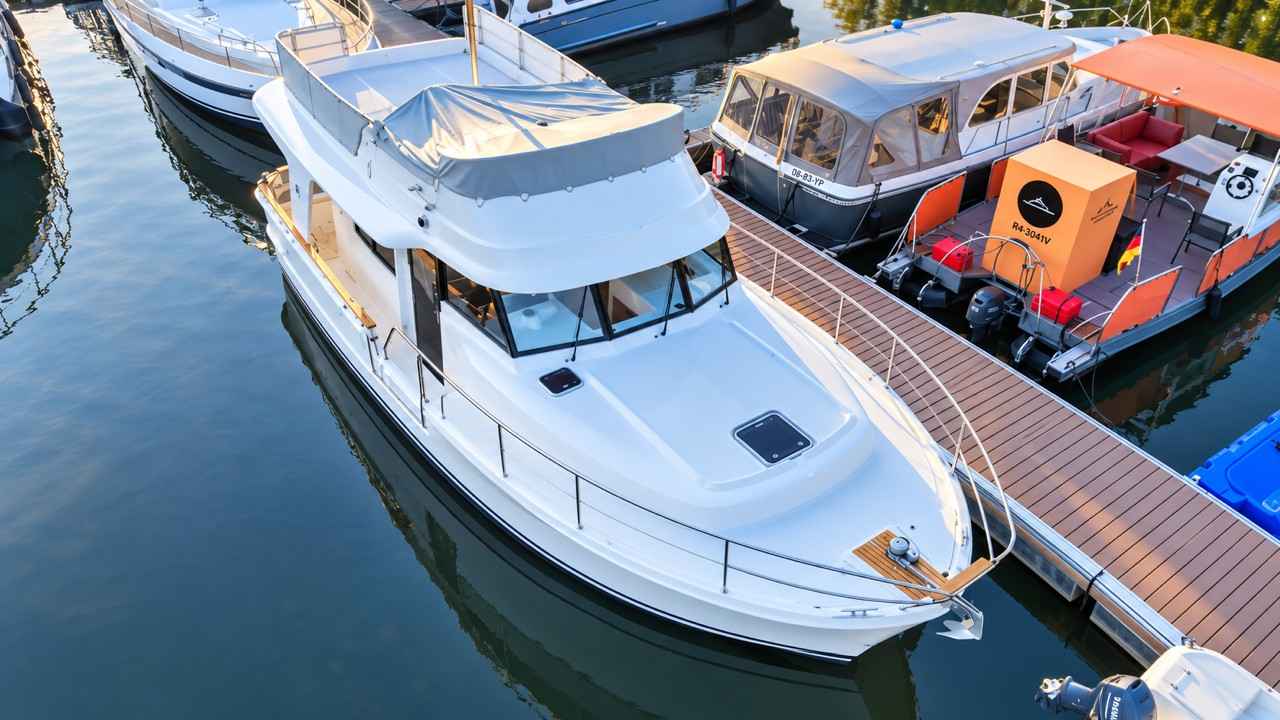 Motorboot Beneteau Swift Trawler 34 Flybridge