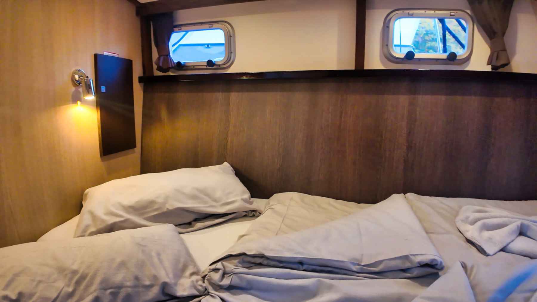 Motorboot Aventura 34 AK Cabrio