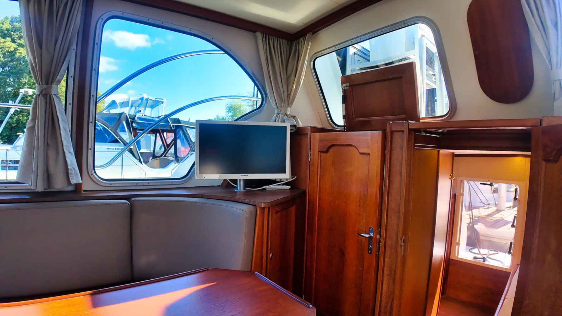 Motorboot Pedro Skiron 35 AK Cabrio