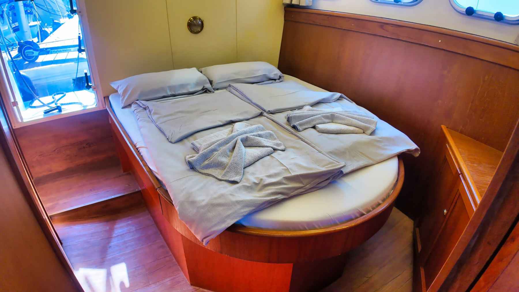 Motorboot Pedro Skiron 35 AK Cabrio