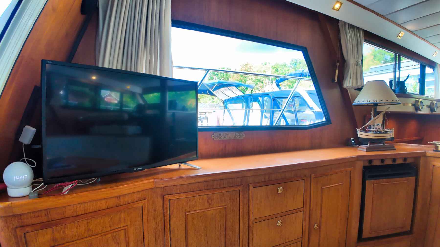 Motorboot Neptunus 138 / 46 Flybridge Sedan