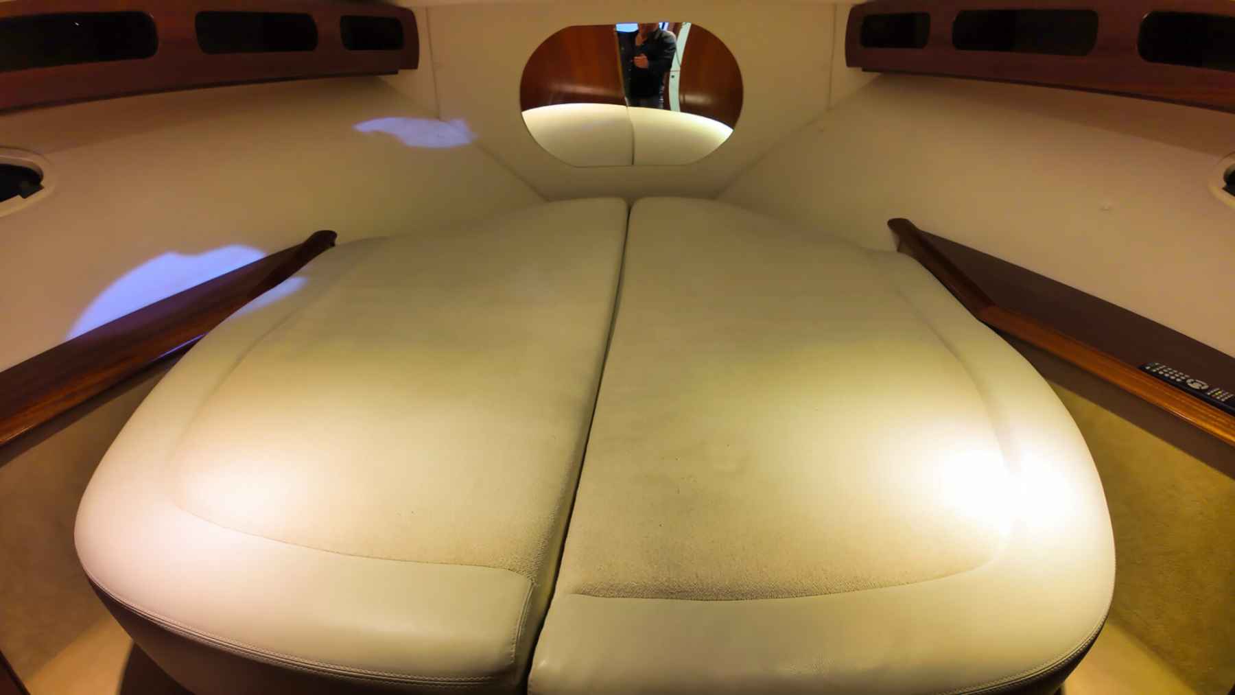 Motorboot Bavaria 37 HT Hardtop