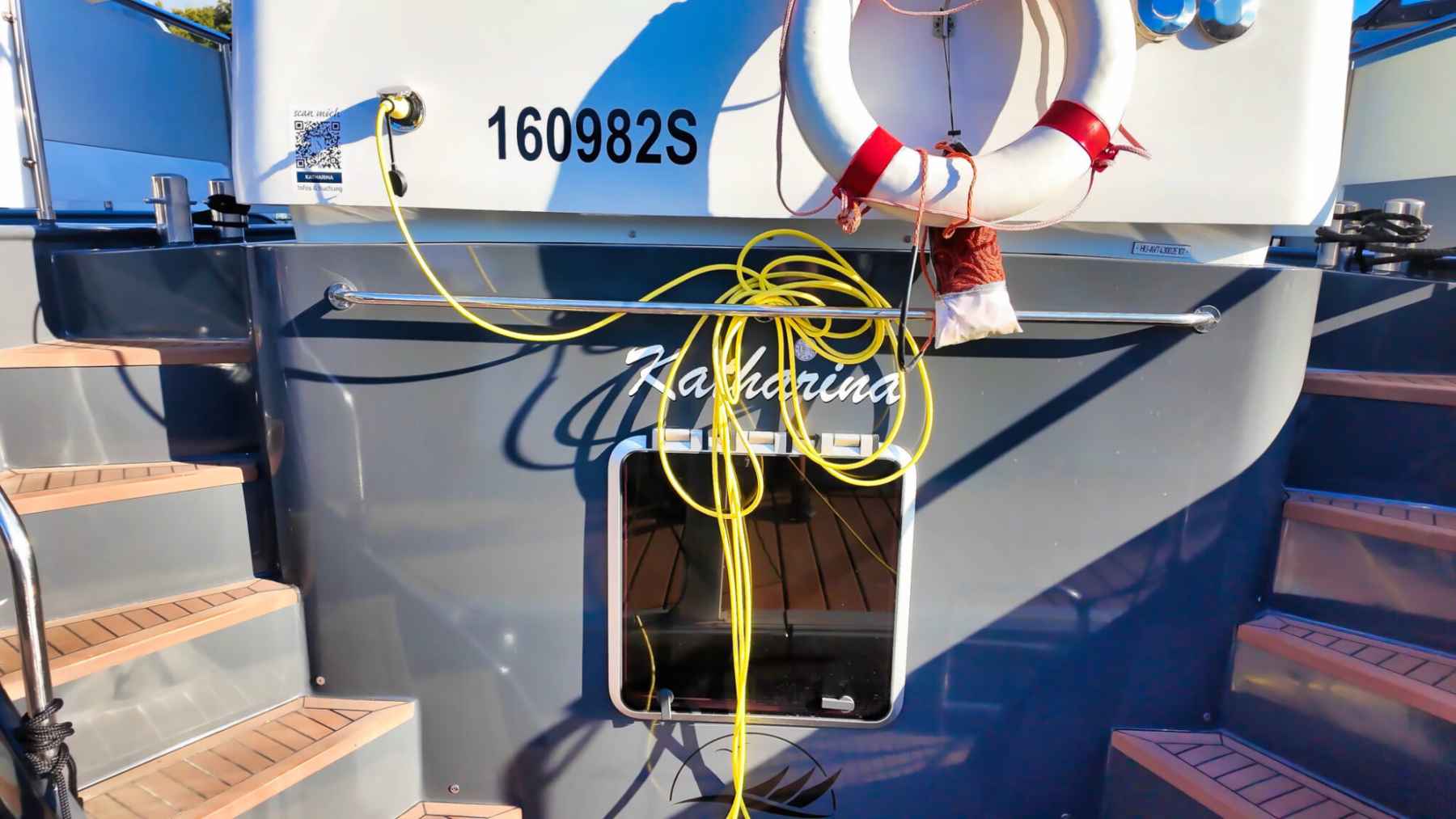 Motorboot Aventura 43 AK Cabrio