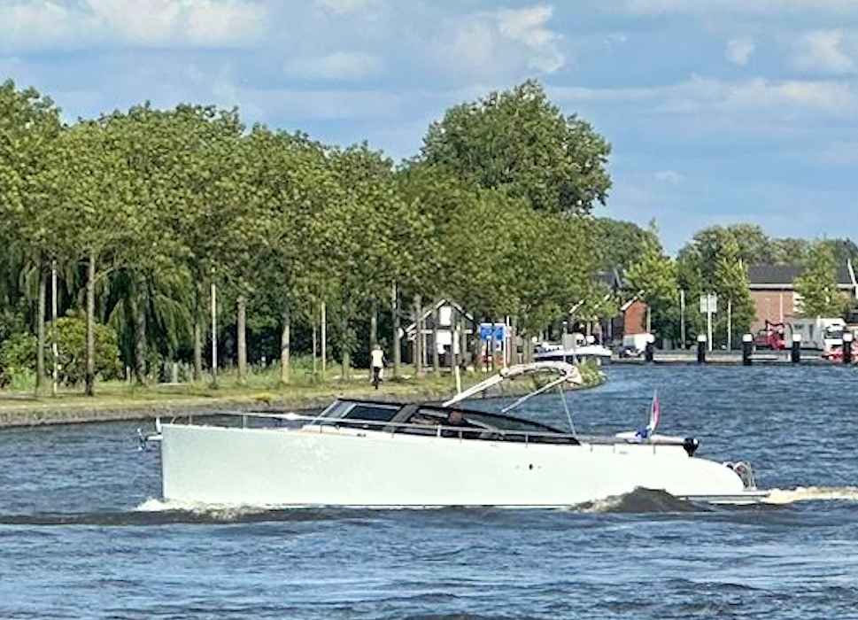 Motorboot Crown yachts Crown Keyzer S33