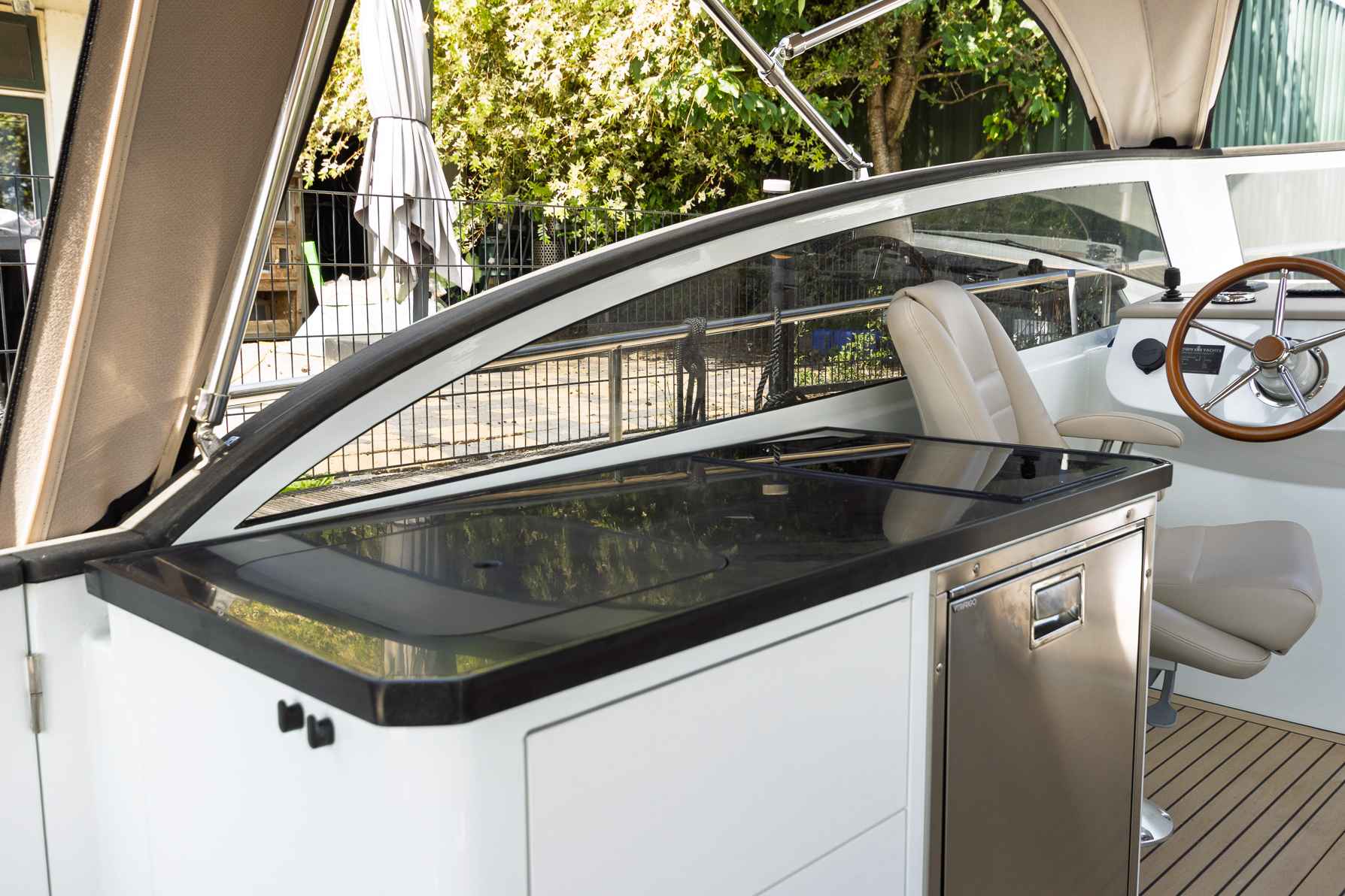 Motorboot Crown yachts Crown Keyzer S33