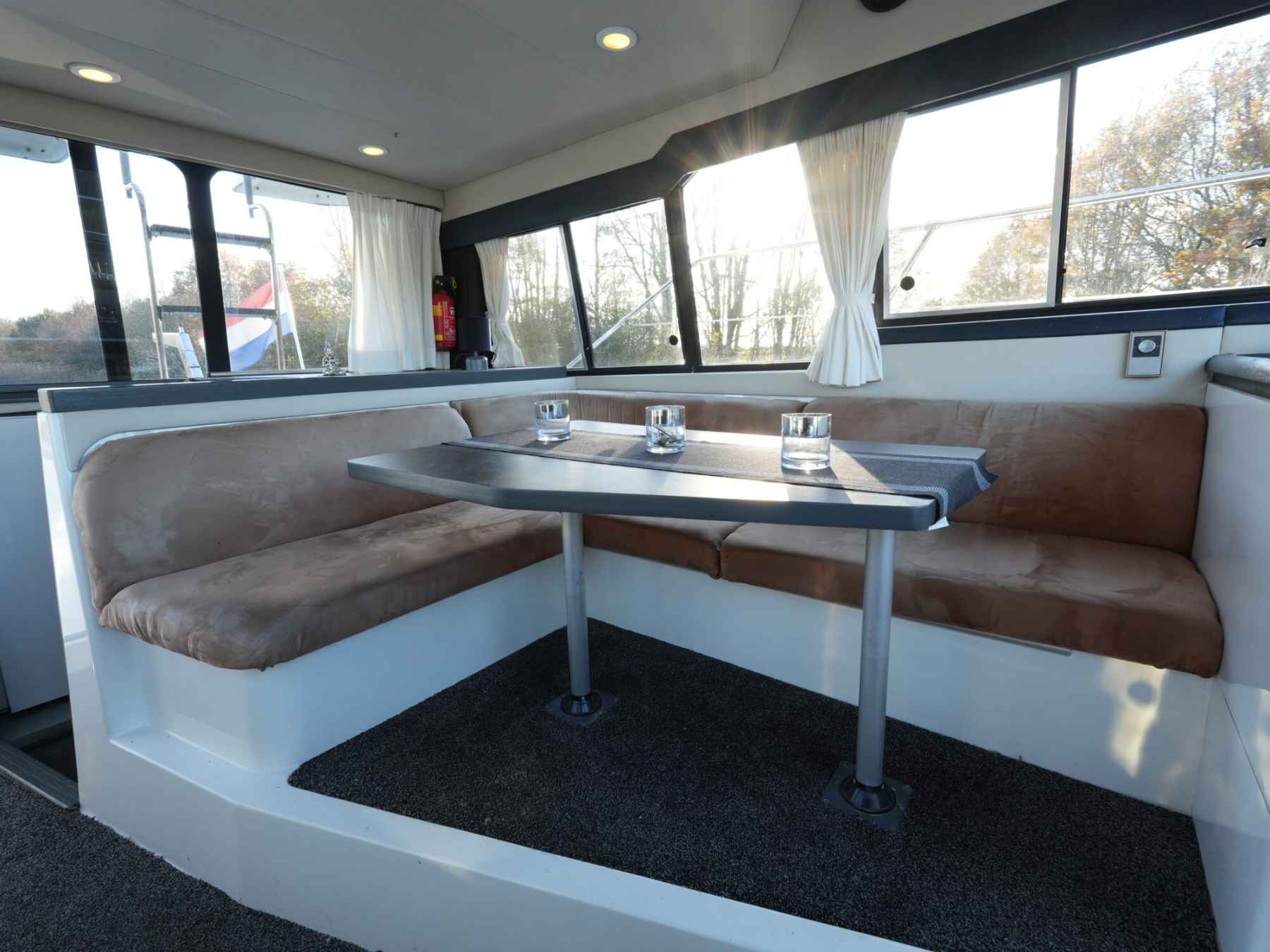 Motorboot Bayliner 3688 Flybridge