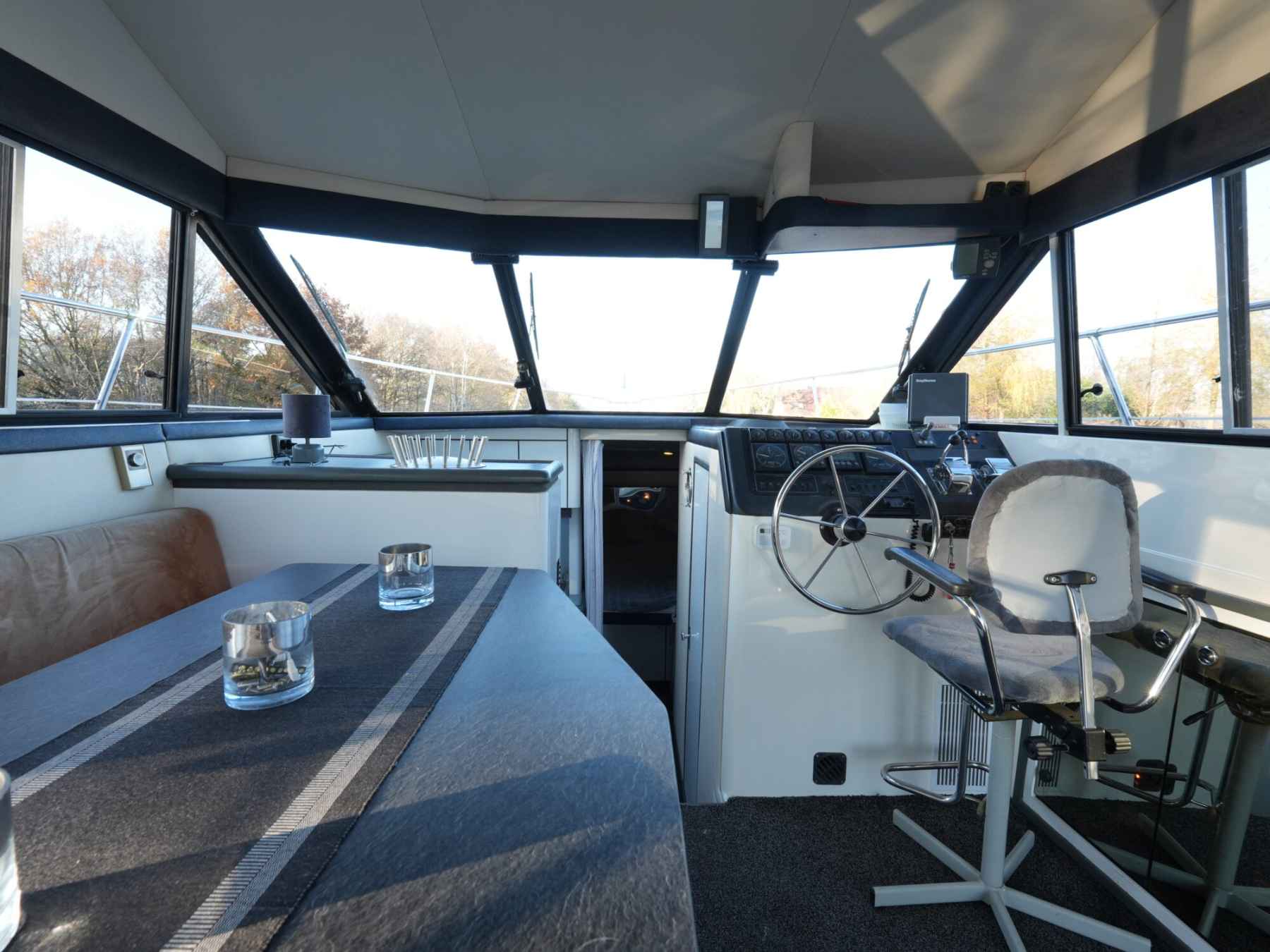 Motorboot Bayliner 3688 Flybridge