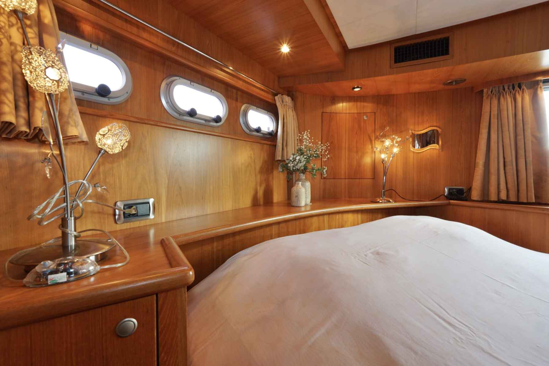 Motorboot Van den Hoven Exclusive 18.00 VS
