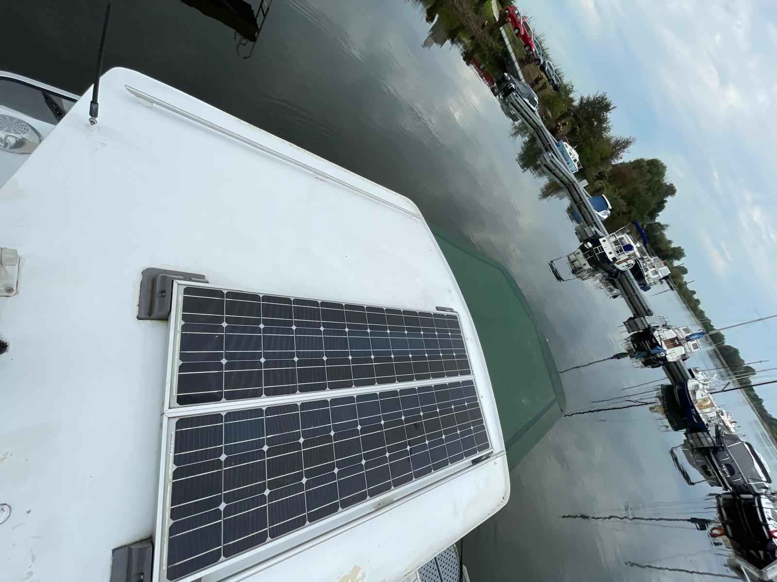 Motorboot Beja Kruiser Silverbird 8.45 OK