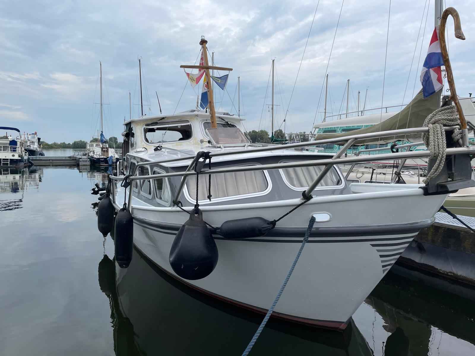 Motorboot Beja Kruiser Silverbird 8.45 OK