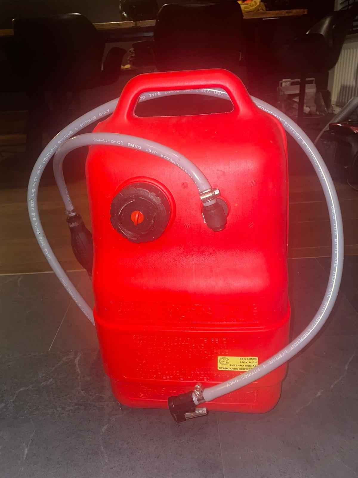 Motorboot Beja Kruiser Silverbird 8.45 OK