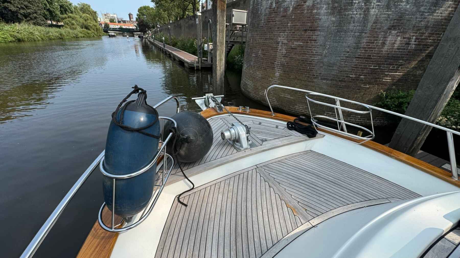 Motorboot Apreamare 9